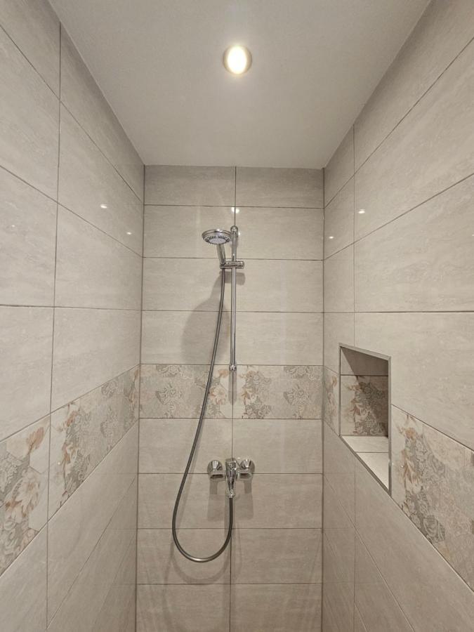 Apartman Eli Supetar Ngoại thất bức ảnh
